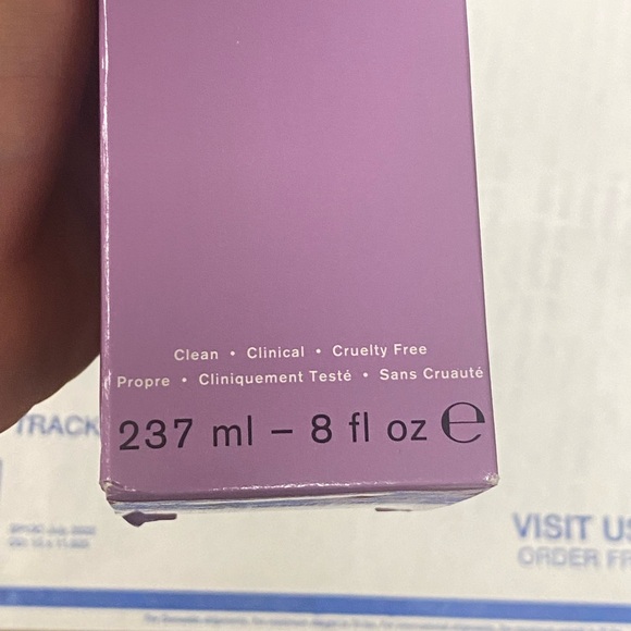 DERMAdoctor KP Duty Dermatologist Formulated Body Scrub, 8 fl oz / 237 ml - Picture 2 of 5